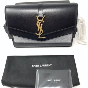 Yves Saint Laurent Calf skin leather shoulder bag